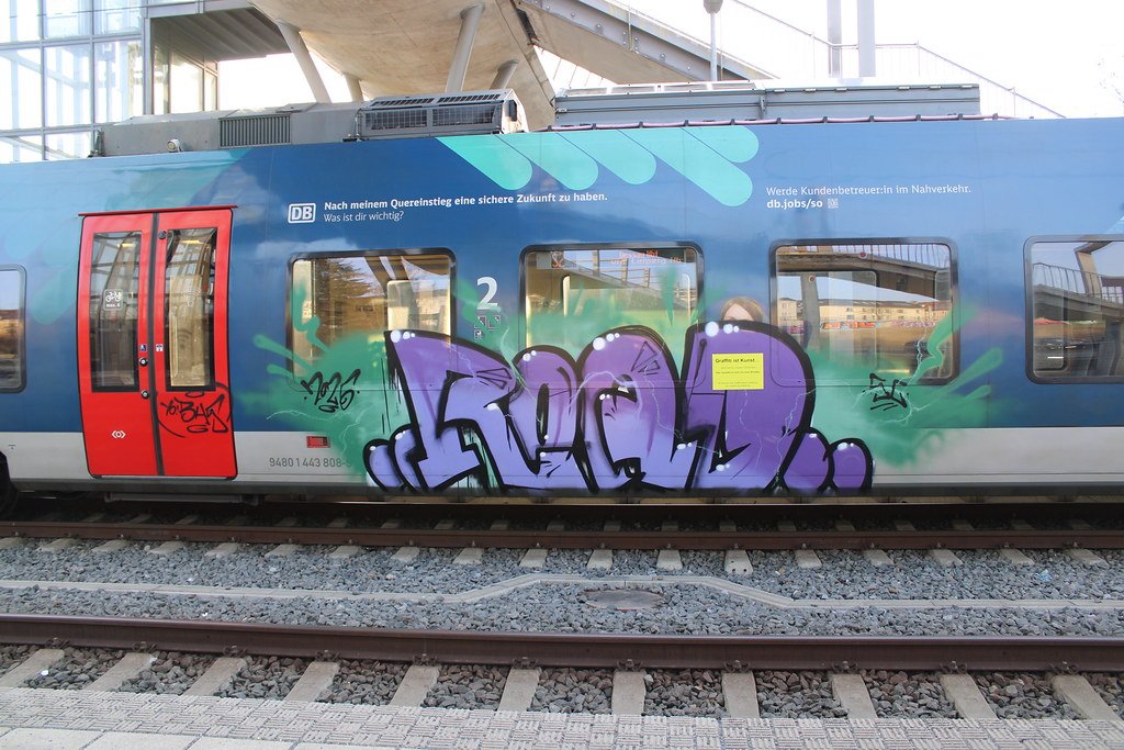 Graffiti ROAD