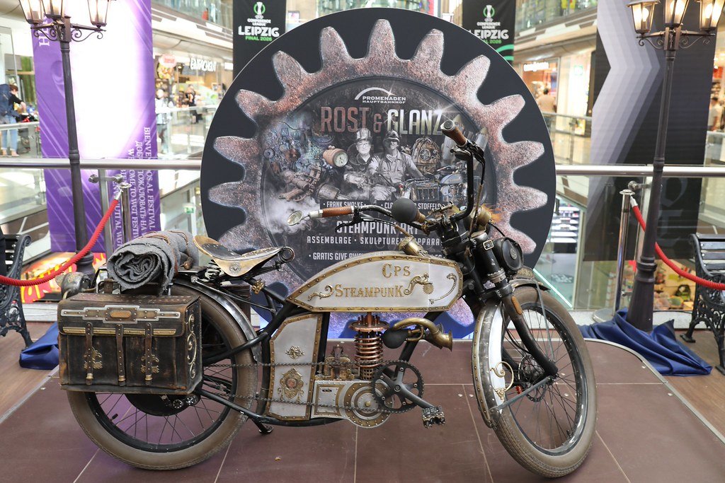 “Rust and Luster” Exhibition