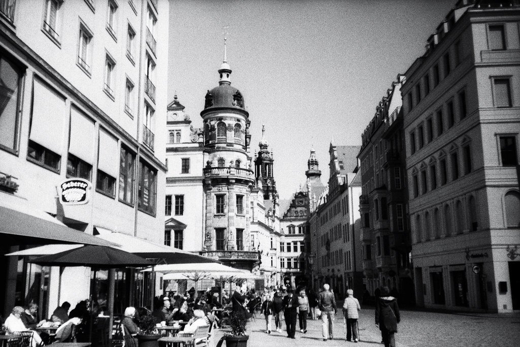analog photography: Taschenberg Square