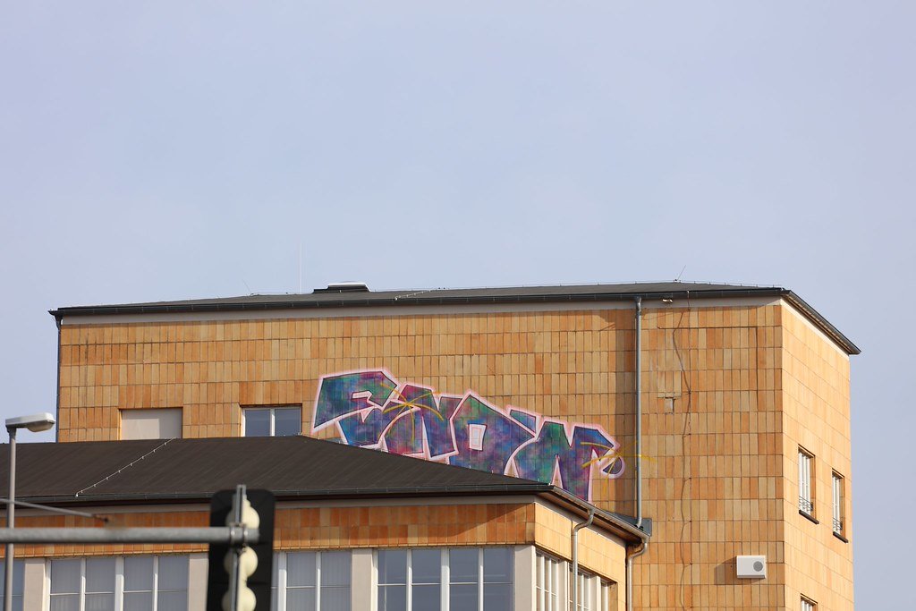 Graffiti SNOW