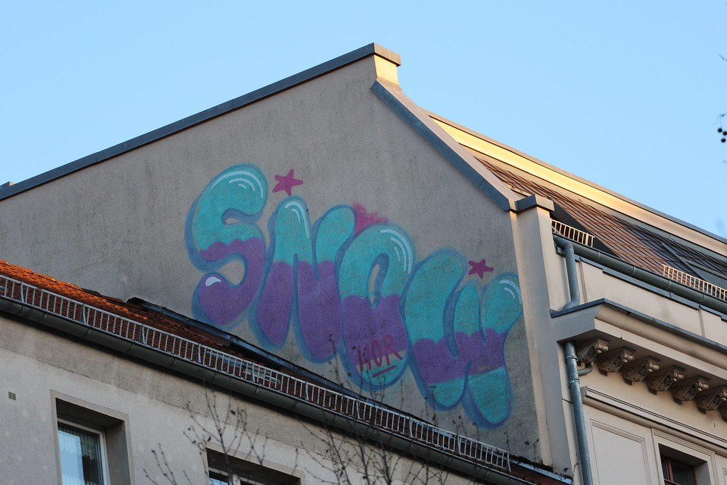 Graffiti SNOW
